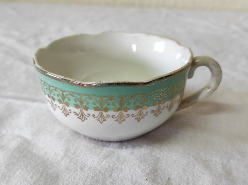 Ancienne tasse porcelaine - ancienne, en