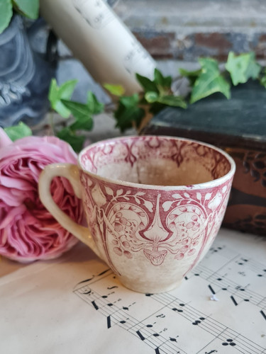 Ancien tasse terre - ancien, de