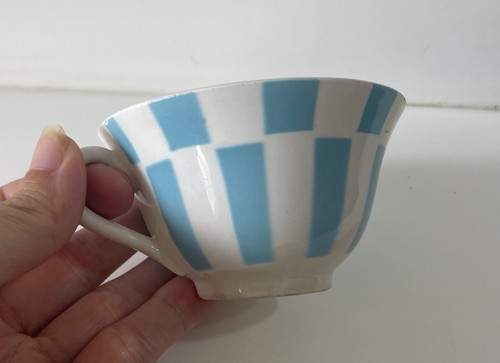 Ancienne tasse faïence - ancienne,